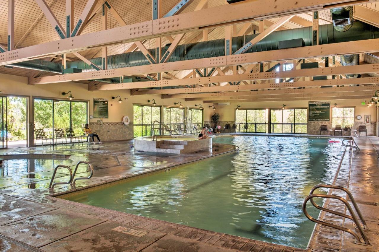 Chalet At Running Y Resort With Wraparound Deck! 클라마스 팔스 외부 사진