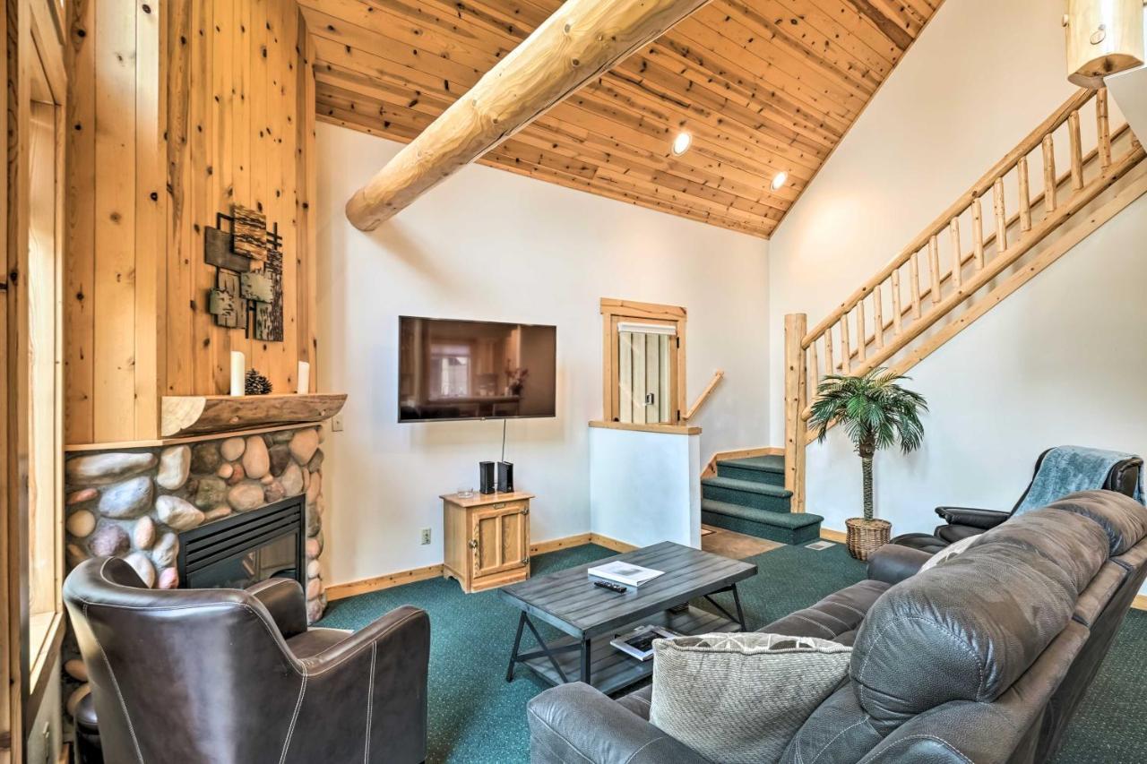 Chalet At Running Y Resort With Wraparound Deck! 클라마스 팔스 외부 사진